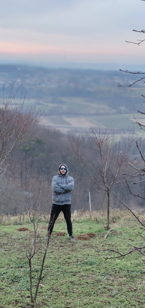 Read more about the article Gentleman, open minded.